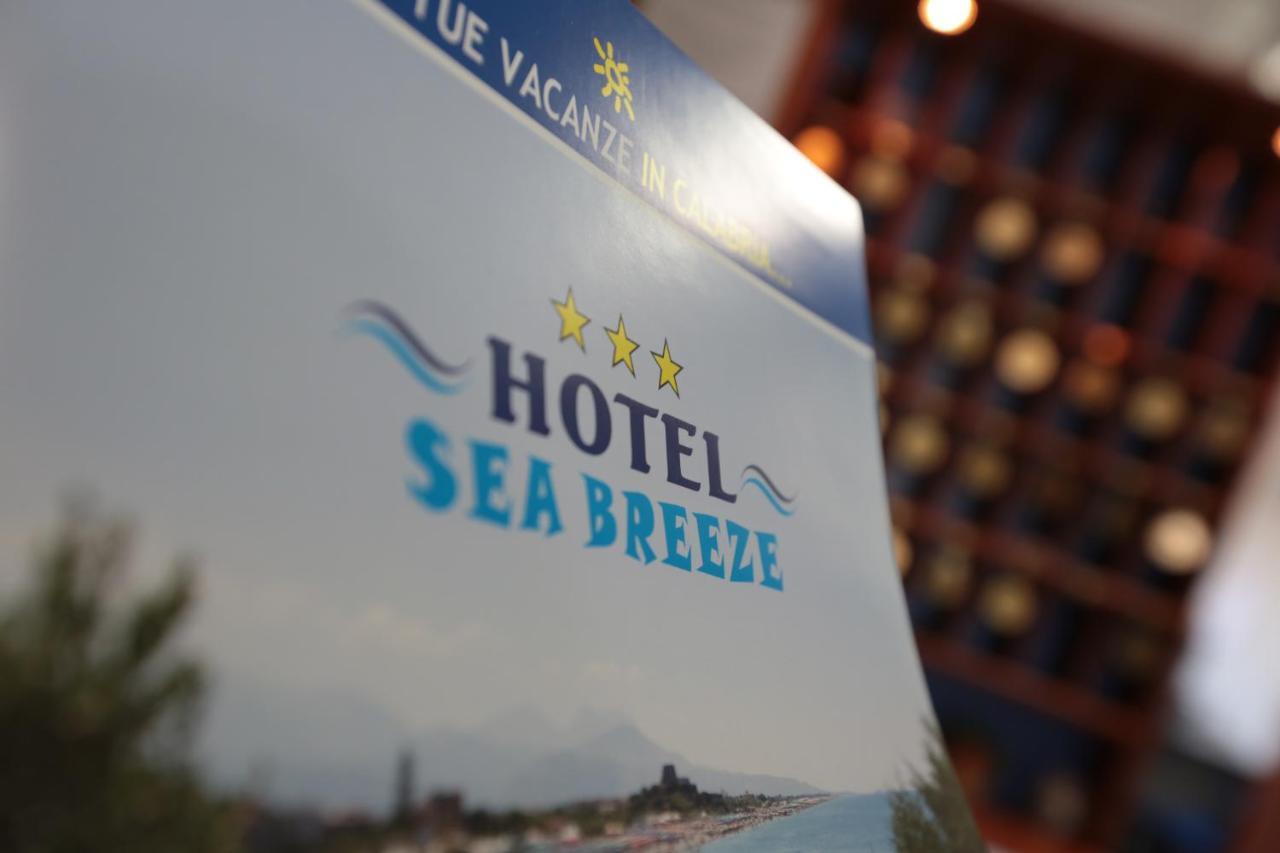 Hotel Sea Breeze Scalea Buitenkant foto